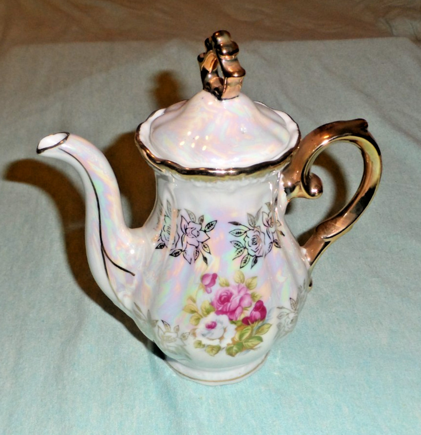 VINTAGE Fresh Iridescent China Tea Set-15 pcs-COMPLETE-Hand Painted Japan-BEAUTY