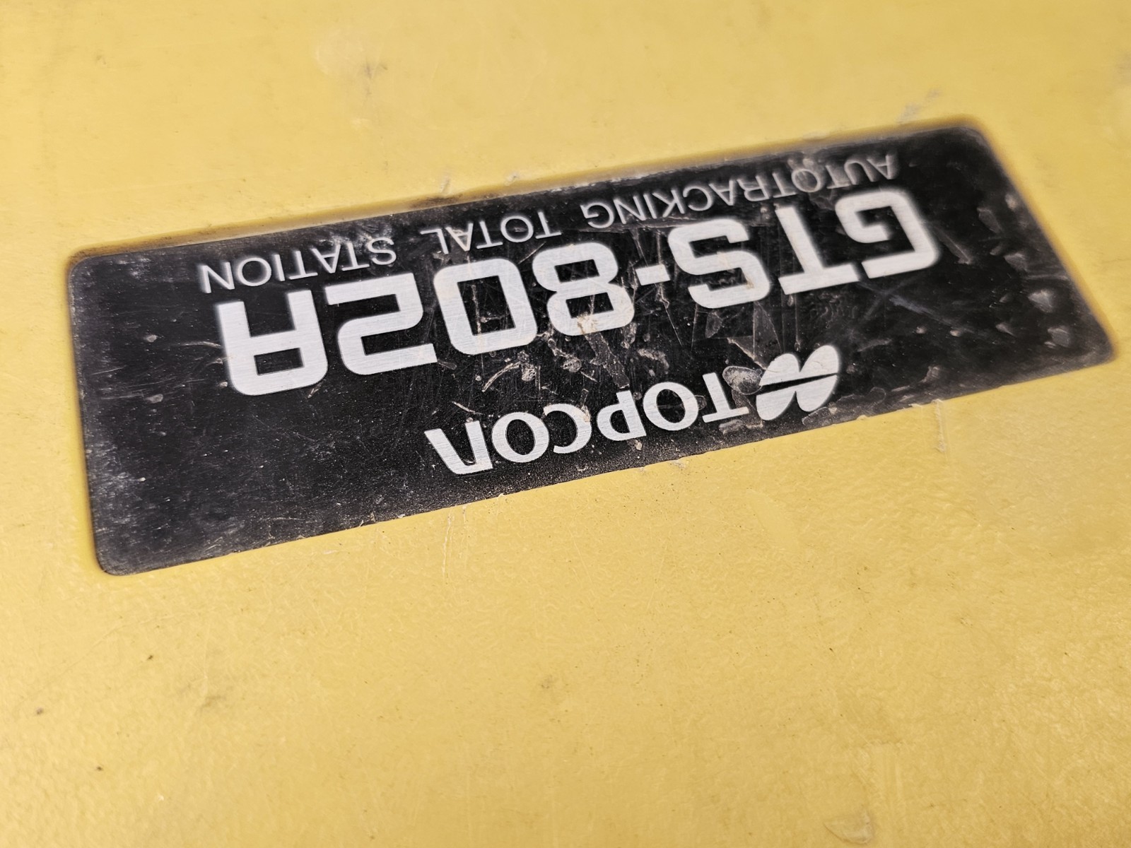 Topcon GTS-802A Robotic Total Station For Surveying Full Set Level Case Charger