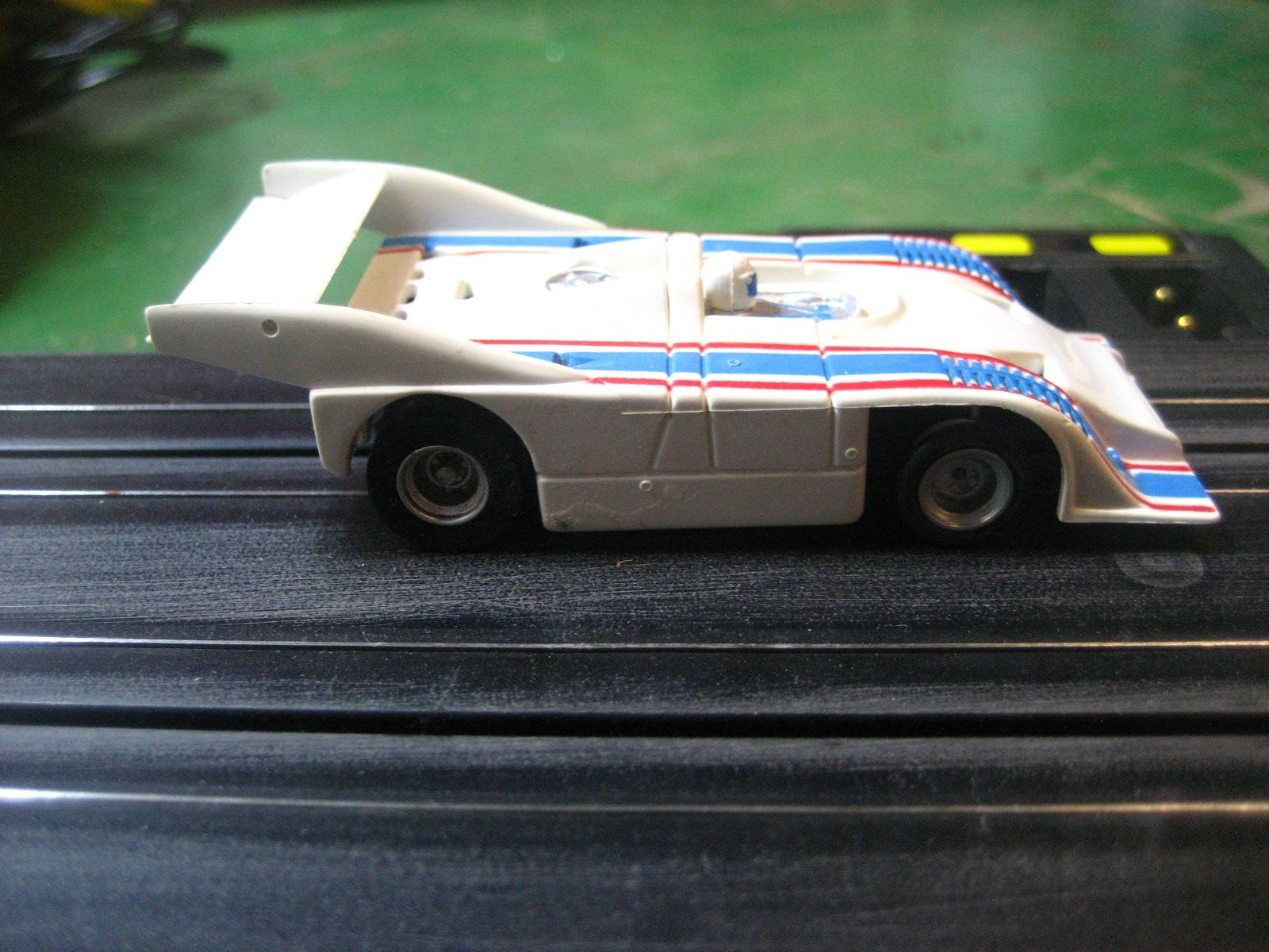 Aurora AFX HO slot car # 2708 Data Race Championship with Sound Tower Complete!