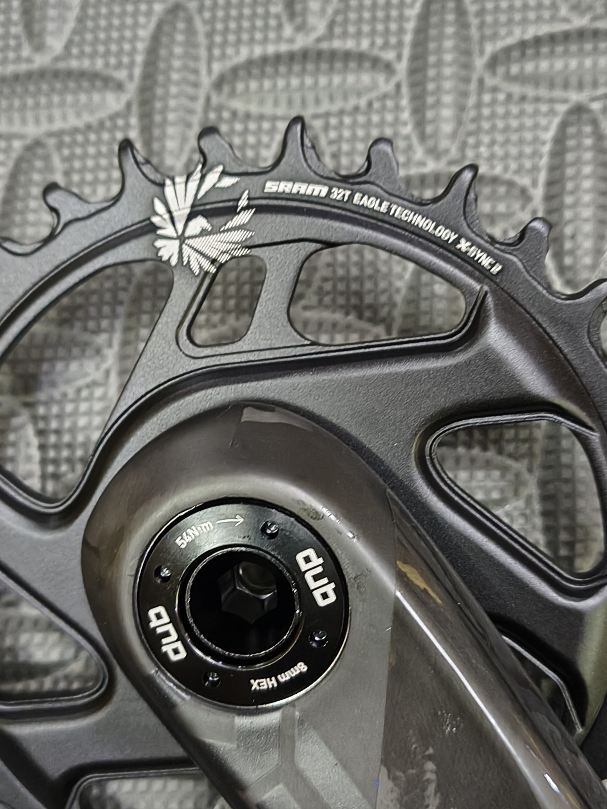 SRAM Truvativ Descendant Eagle 12-Speed 32T 170mm DUB 3mm Boost Carbon Crankset