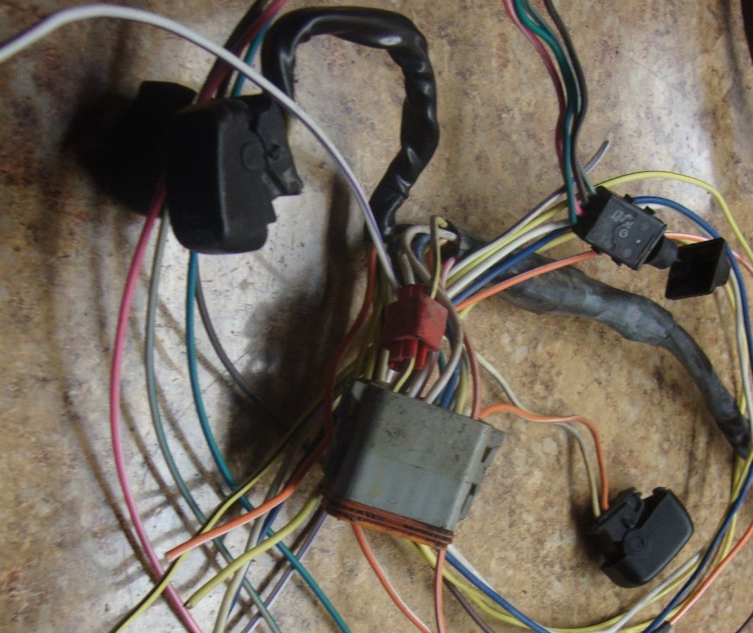 2001 Harley Davidson Electra Glide FLHTCI Left Switches Button Turn Light Horn