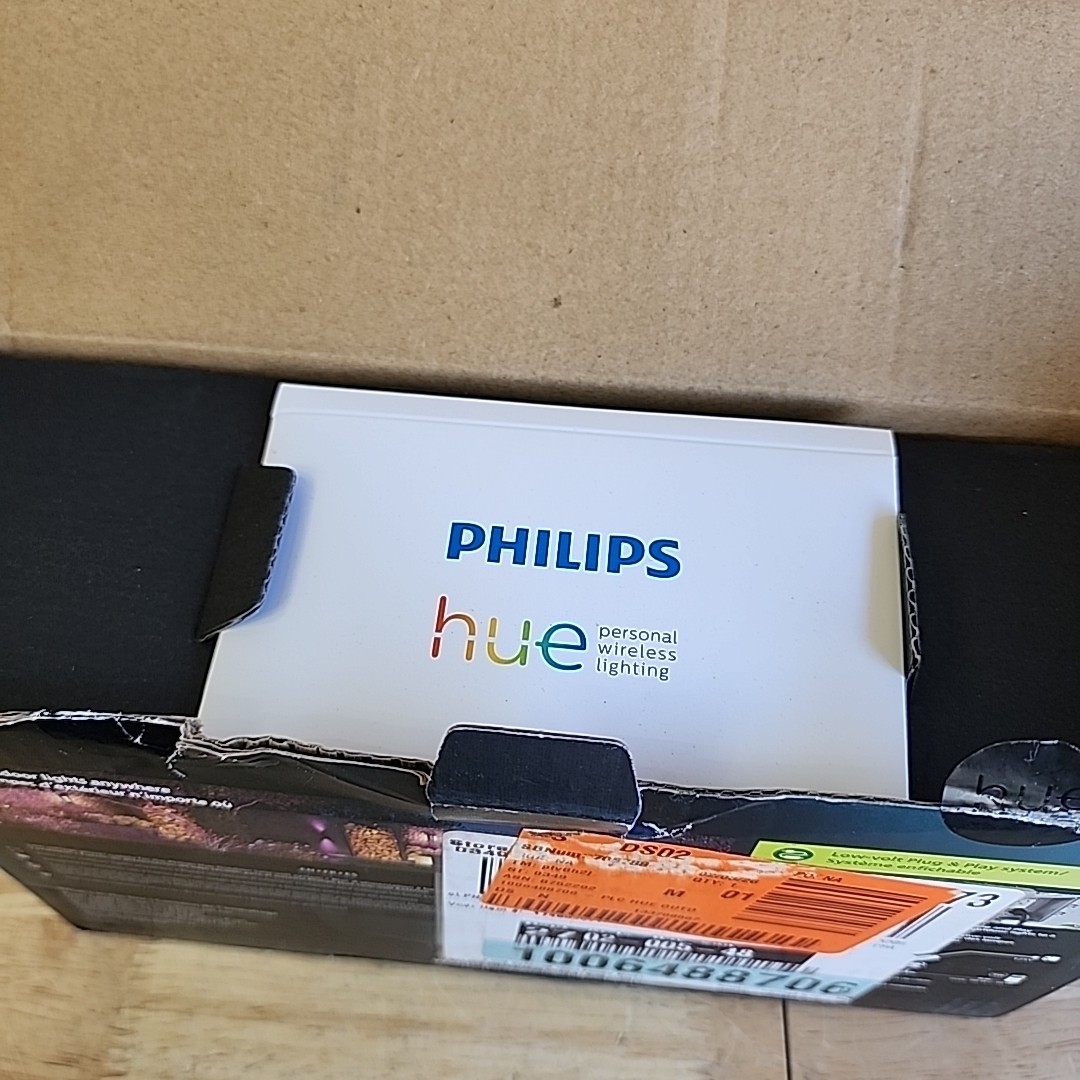 Philips Hue 1748830VN 90-Watt Weatherproof Outdoor Low Voltage Power Supply