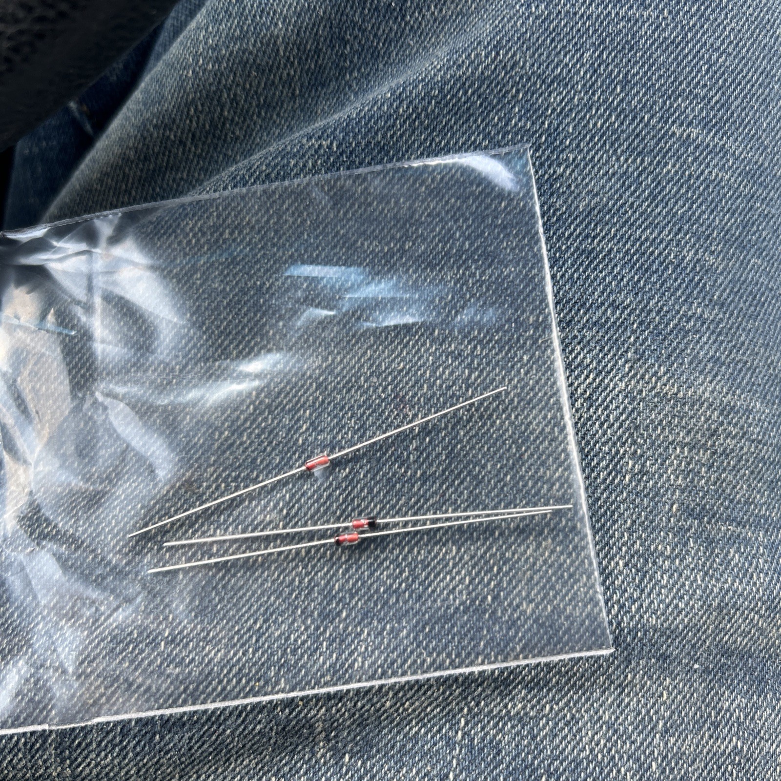 Crystal Radio Fixed Diodes. Comes With Plans For Crystal Radio. 3 In A Package.