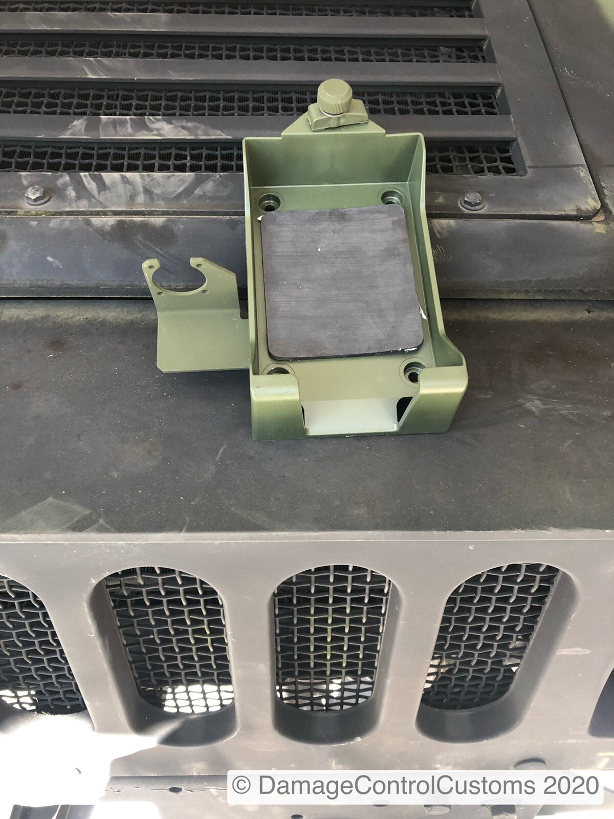 Military Truck, HMMWV HUMVEE AM General M988 M1045 M1123 Smart Phone Holder