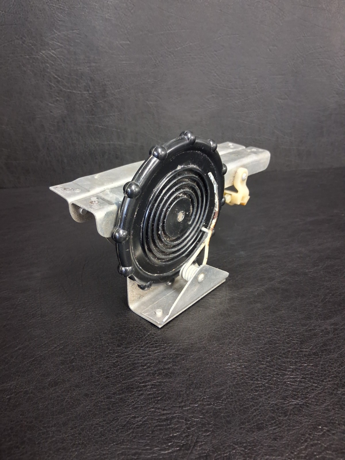 Cessna 177RG Rudder Trim Wheel w Indicator & Support PN: 1713269-6