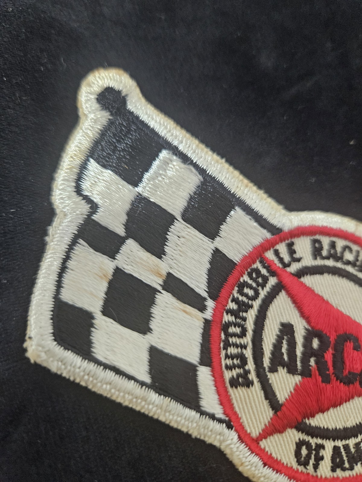 VINTAGE EMBROIDERED ARCA AUTOMOBILE RACING CLUB OF AMERICA PATCH W/CHECKERED FLA