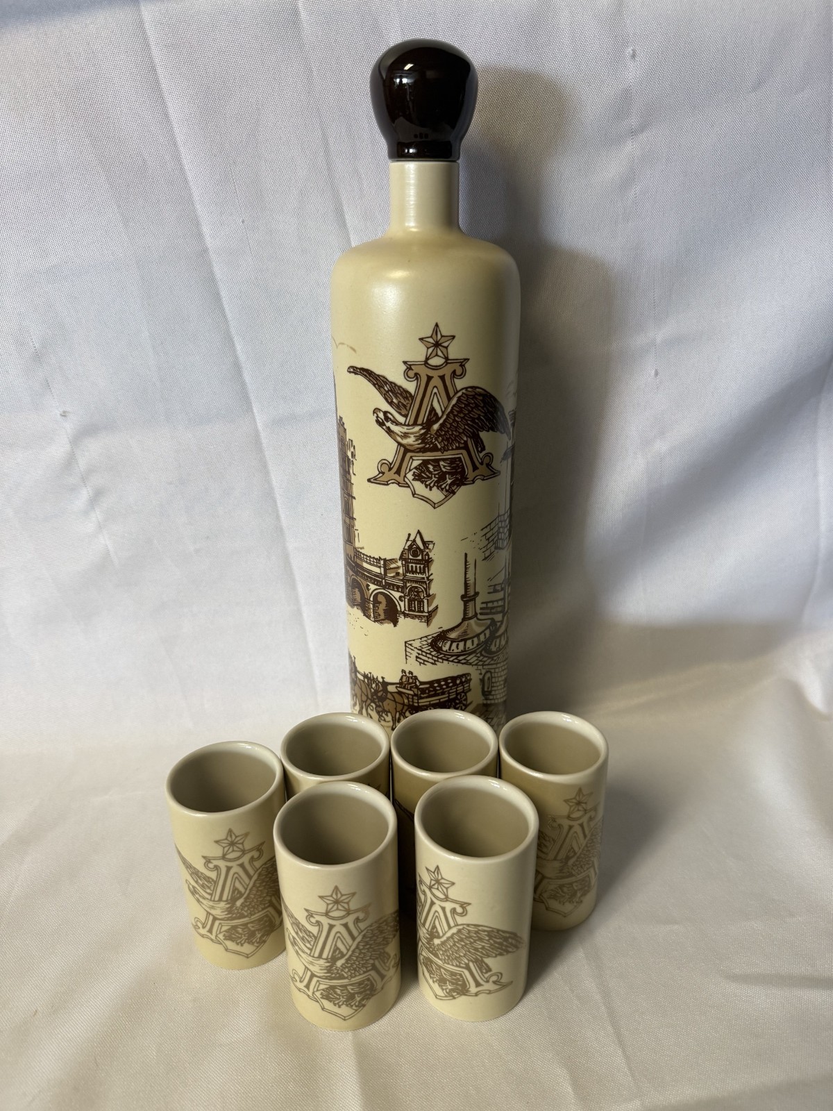 St. Louis Decanter Set CB38 Anheuser-Busch Collector's Club 2006