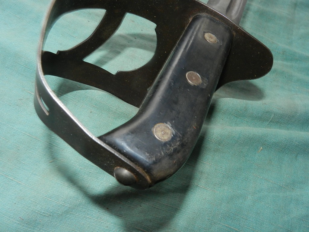 WWI Model 1917 or M1941 USN Naval Cutlass Sword - US Navy - Klewang