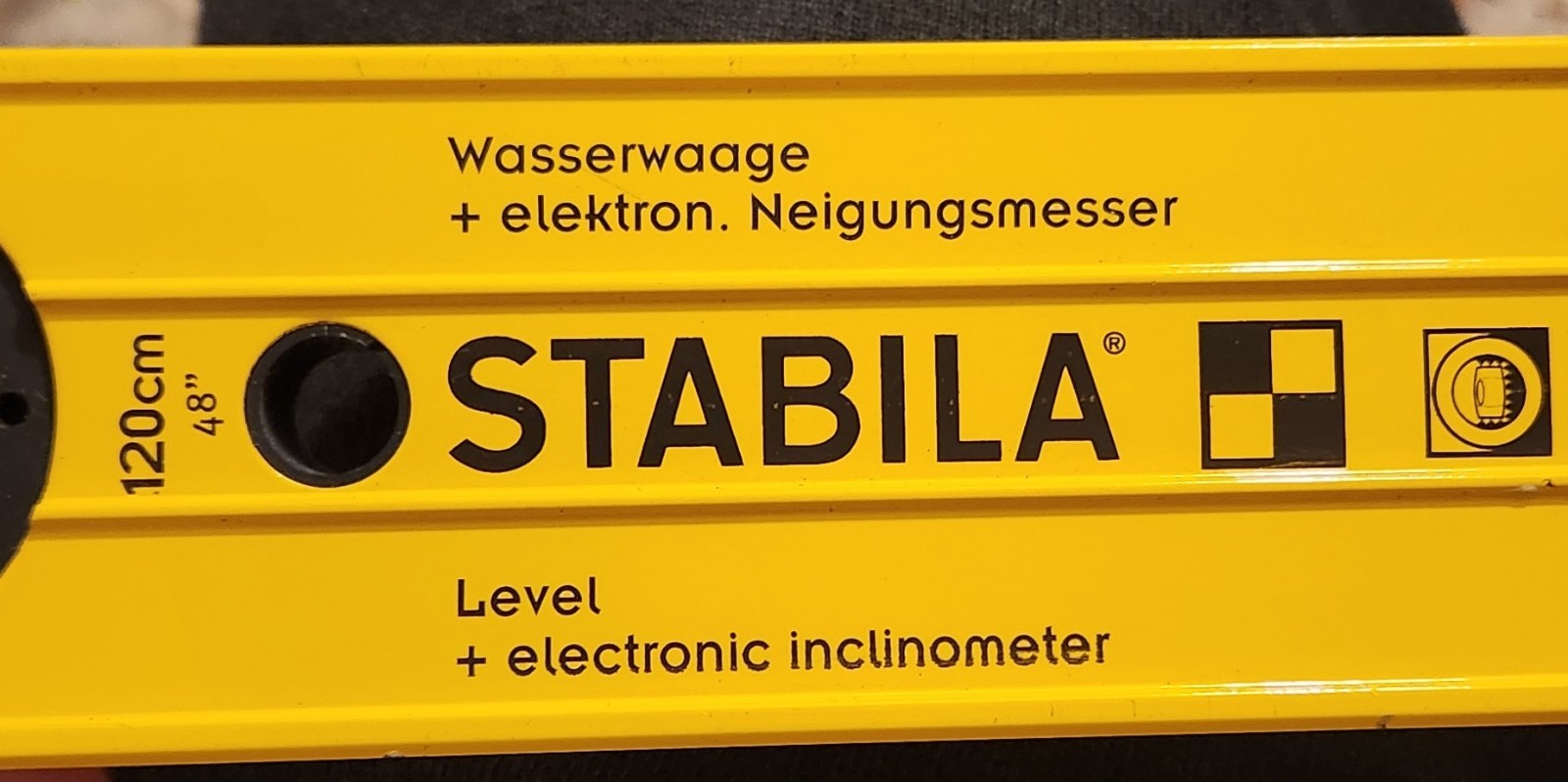 Stabila 48” / 120cm Level Electronic Level With Carrying Case