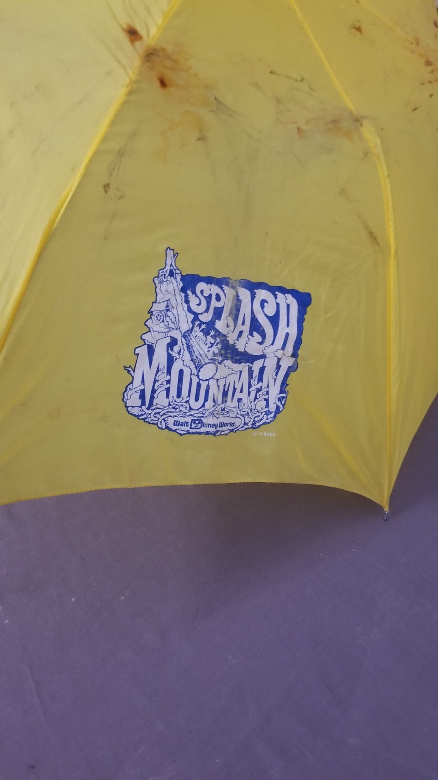 Rare 1992 Walt Disney World Splash Mountain Grand Opening Press Event Umbrella