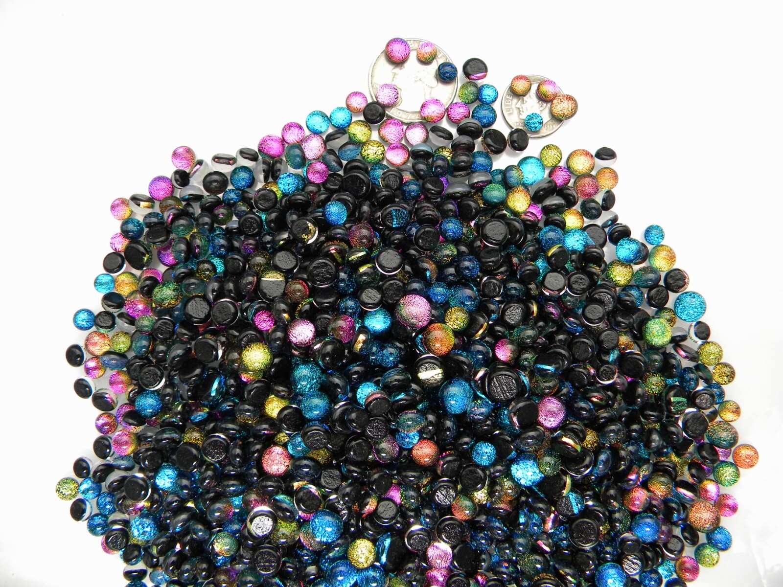 (CLEAR GLASS ON TOP) TINY DOTS Lot 100 pcs DICHROIC FUSED GLASS (V100) CABOCHON