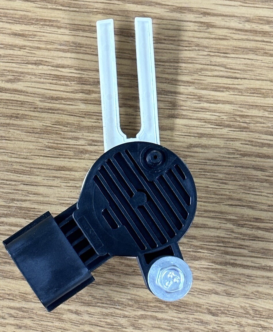 2012-2022 GM Genuine OEM 13597422 Brake Pedal Position Sensor