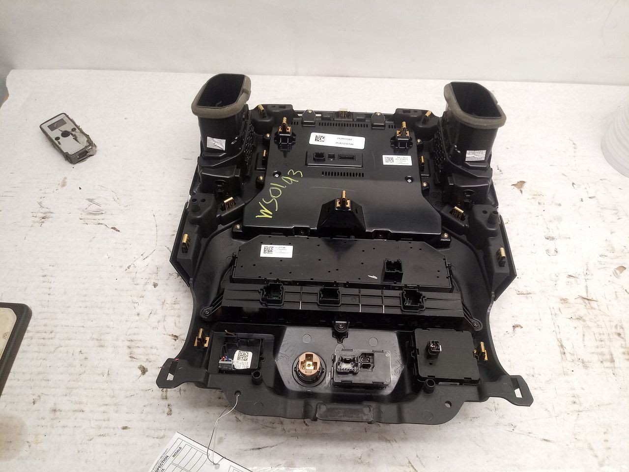 2021 Chevrolet Silverado 2500 HD Info-GPS-TV Display Screen 3022062