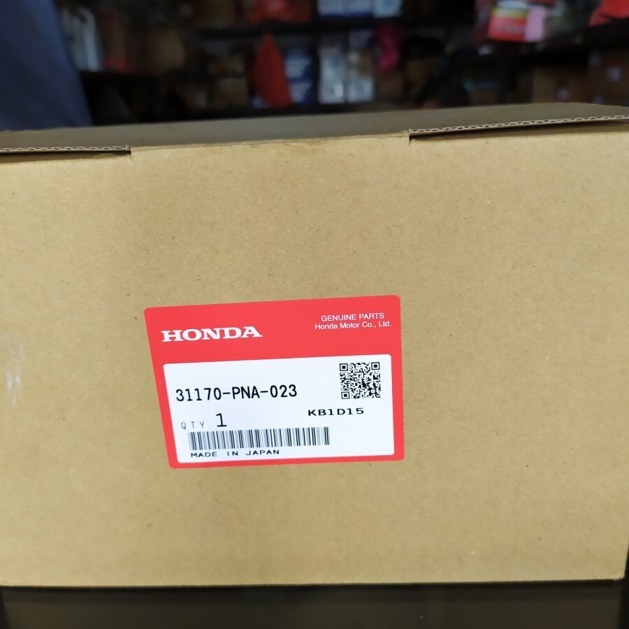 Genuine Drive Belt Tensioner Assy For 2006-2011 Honda Civic Si 31170-PNA-023 OEM