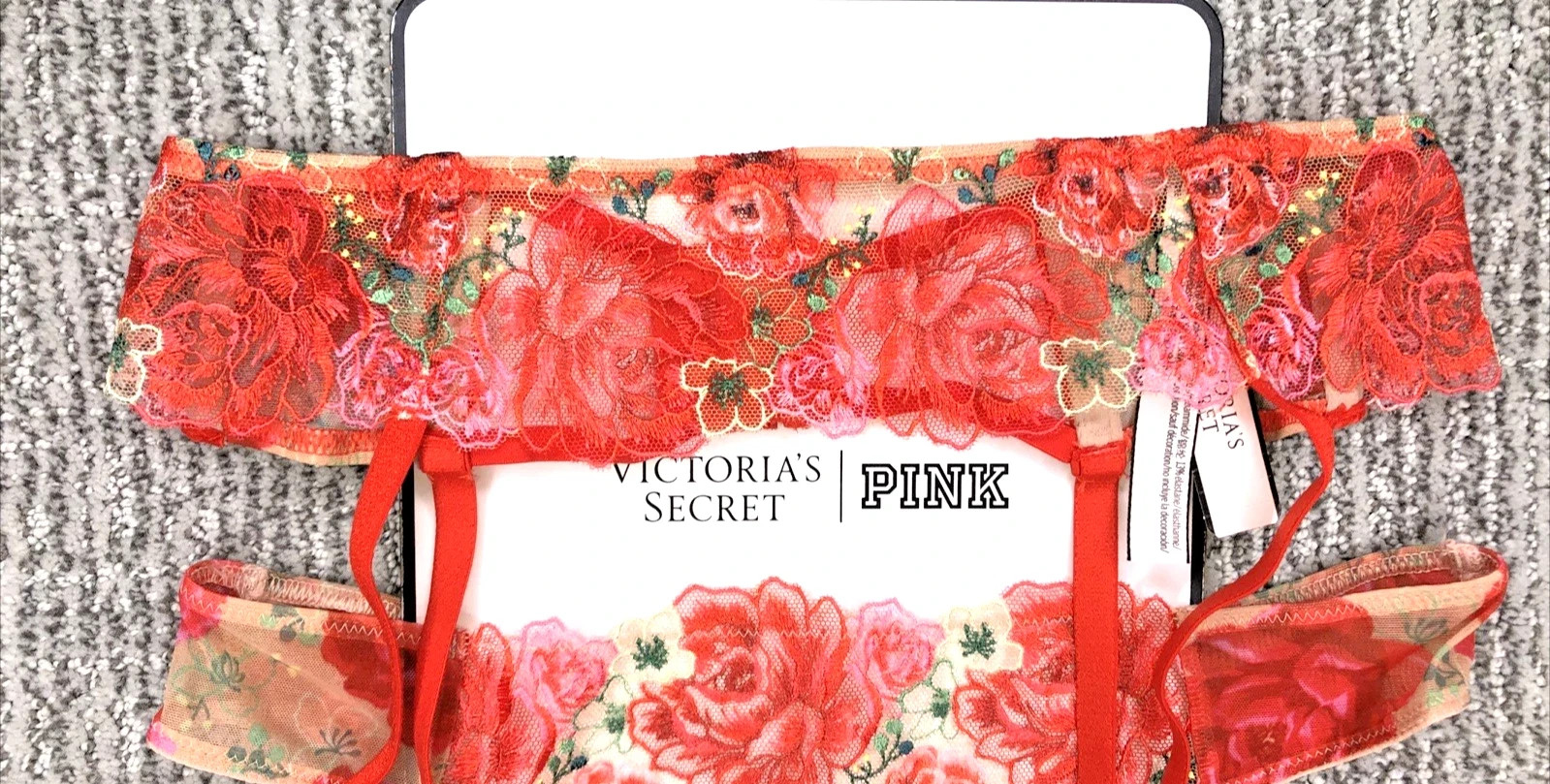 Victoria's Secret NWT Small Red Floral Embroider Garter Belt Thong Panty Set
