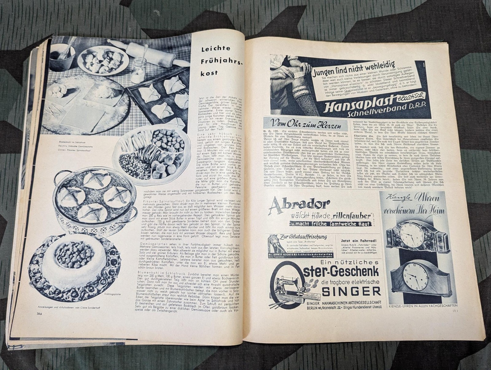 Pre WWII German Die Neue Gartenlaube Magazine 2 April 1938 Heft 15 1930s Fashion