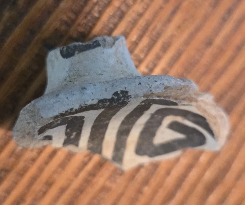 Prehistoric Anasazi Black On White Pottery Partial Ladle Dipper Handle Arizona