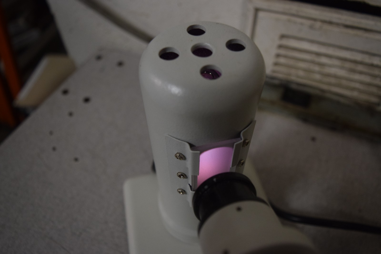 Azzota Corporation Disc Polarimeter