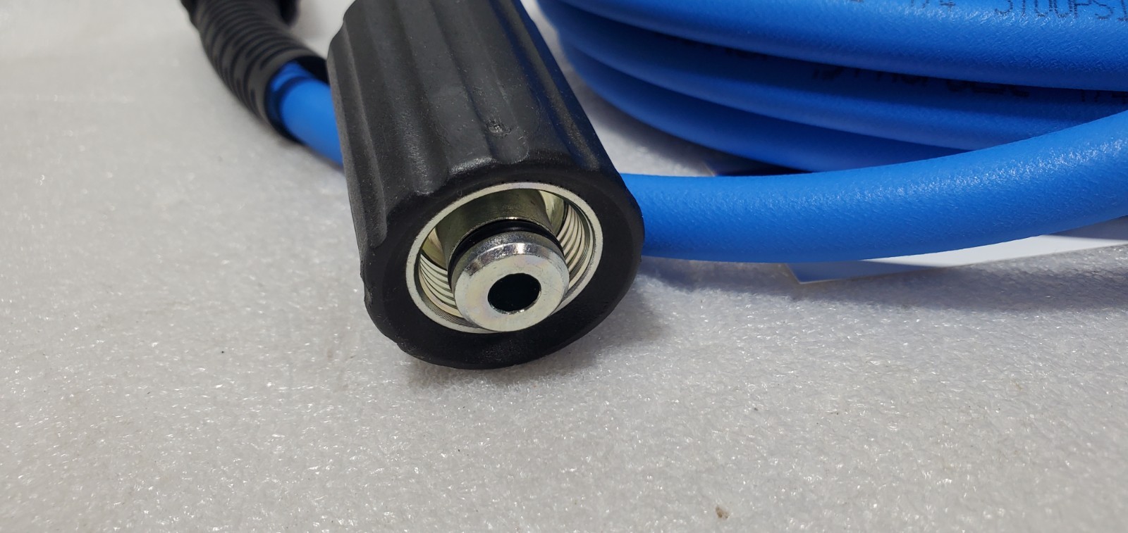 UBERFLEX Kink Resistant Pressure Washer Hose 1/4" x 50' 3,100 PSI