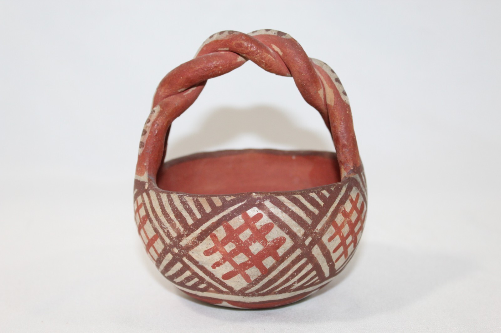 Antique Isleta Pueblo Pottery 4.5" Friendship Basket Bowl Olla Twisted Handle