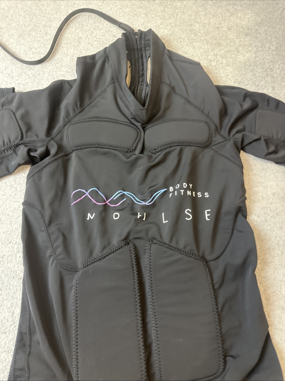 Impulse Body Fitness EMS Workout Suit Vests Bands Mens XS Lot Of 2