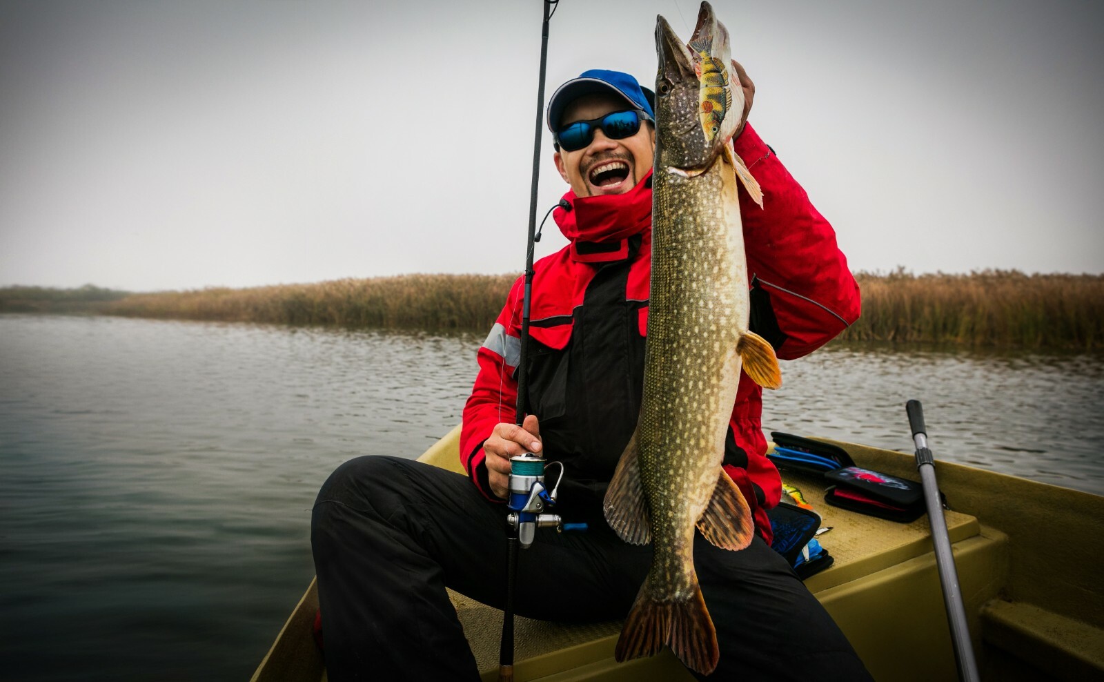 Rechargeable Robotic fishing Usb Led Swimming Electric Bait Bass lures