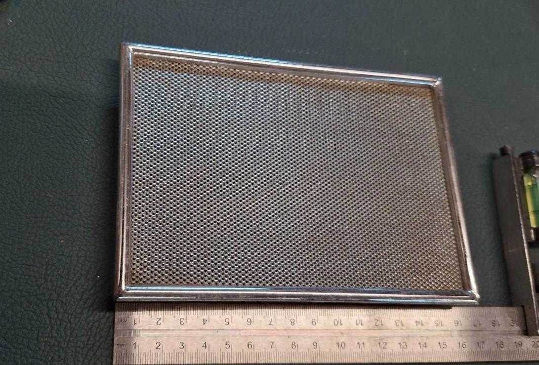 Classic car chrome speaker grill