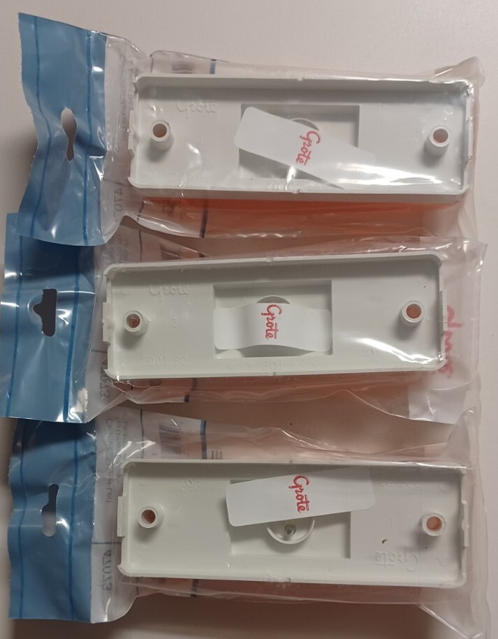 47073 marker LED light... pack ( 3 x 30 dlls )