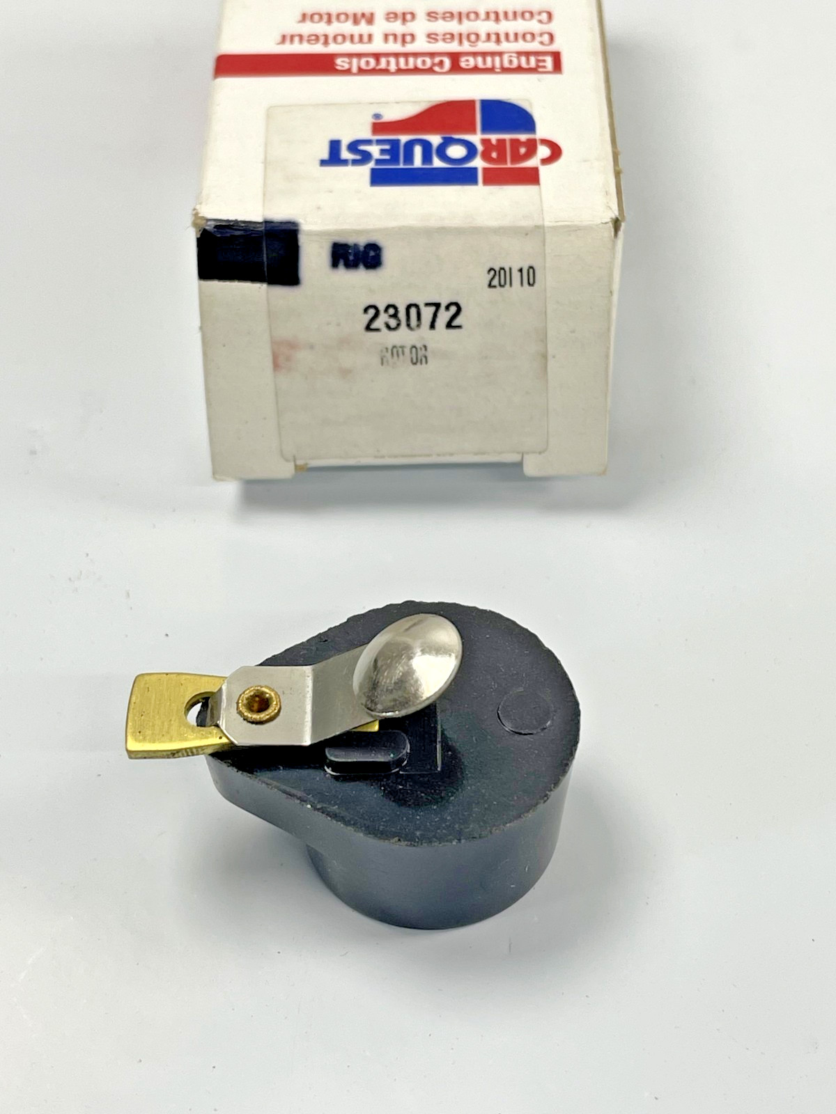 Distributor Rotor 23072 from Carquest cross reference Standard # DR158T
