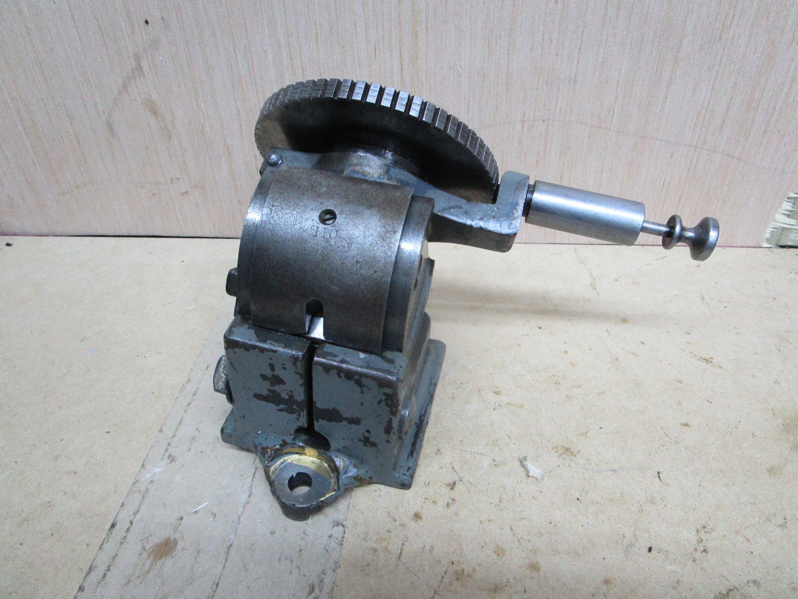 Vintage Dividing Head Lathe Machinist Tool Attachment Unknown Brand Hardinge ?