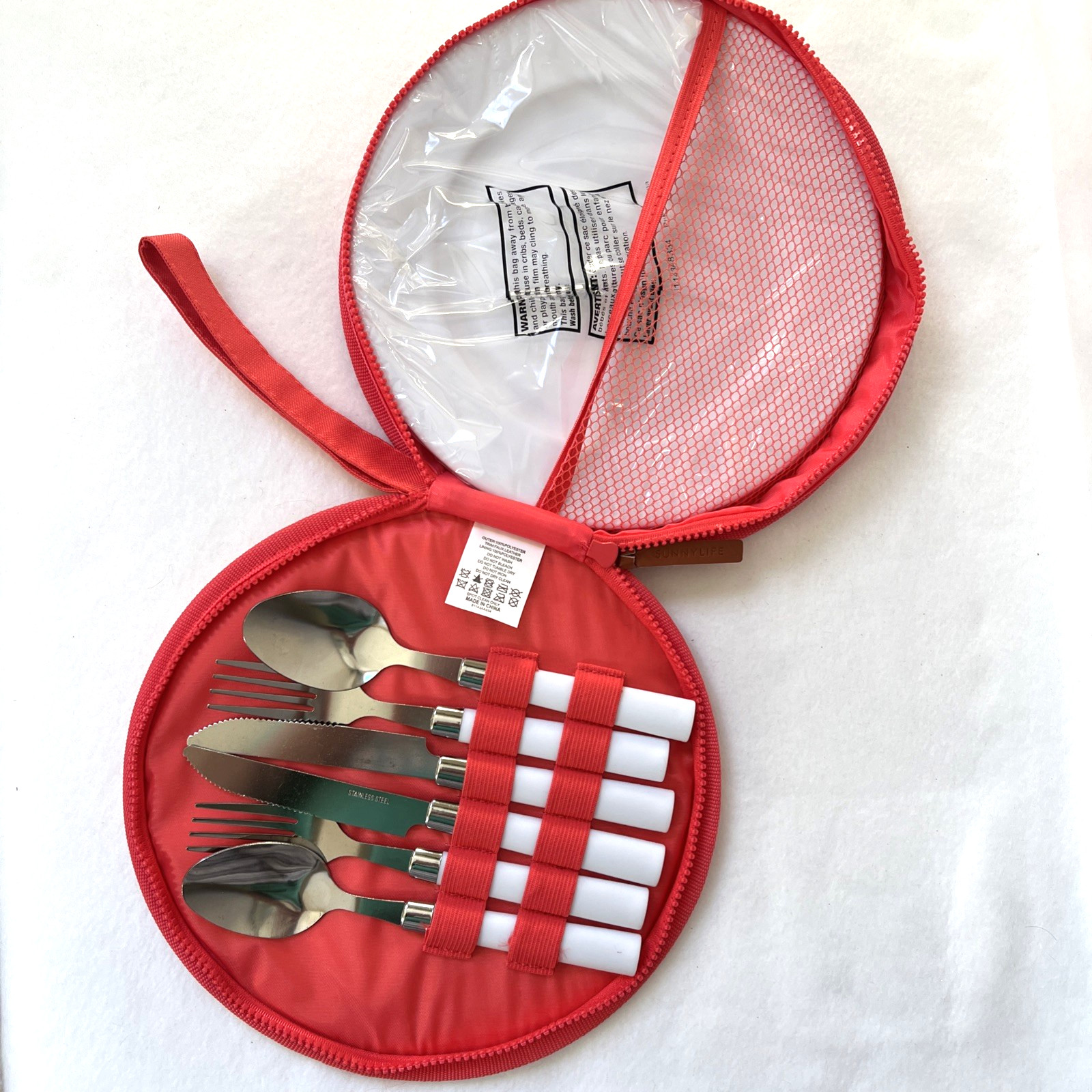 Picnic Set for 2 SunnyLife Zip Closure Lightweight 2 sets flatware and plates