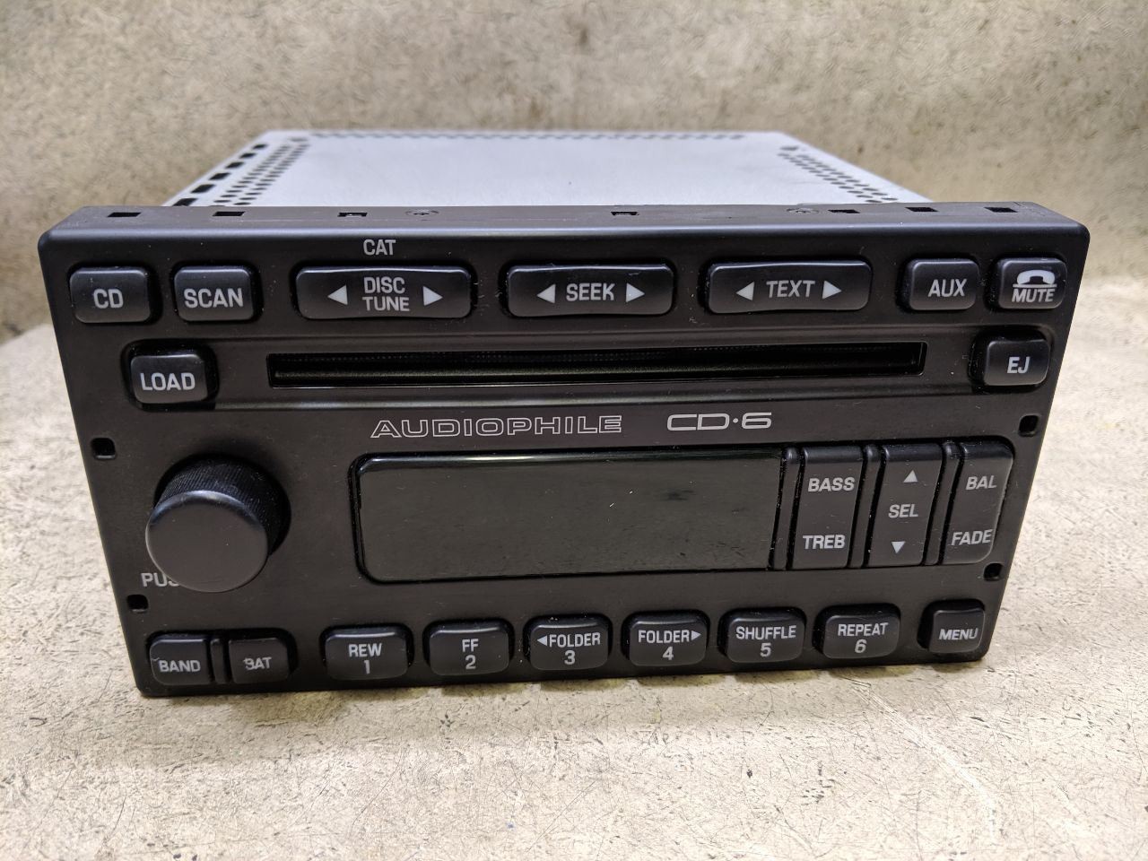 Stereo Radio AM FM CD 6 Disc AUDIOPHILE Fits 06-07 FORD ESCAPE b179-204269