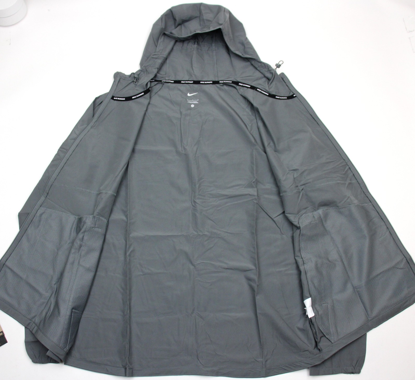 Nike Running Jacket Mens Large Gray Hooded Full Zip Windbreaker DD4746-084