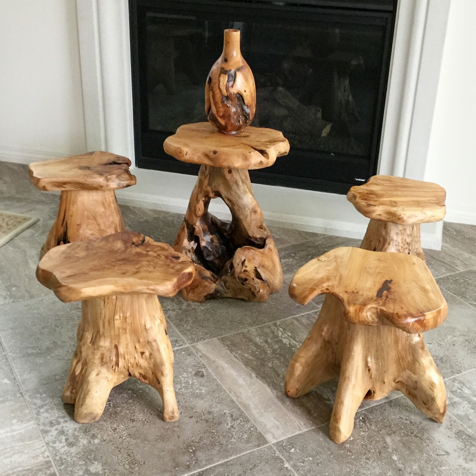 GREENAGE Natural Cedar Mushroom Stool Plant Stand Nightsstand Side Table 13.5" H