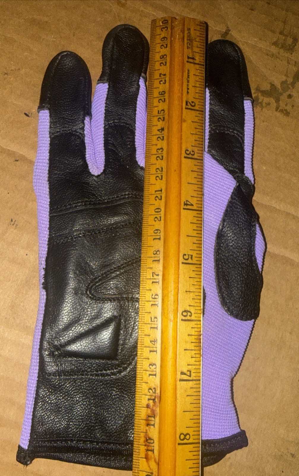 SELF DEFENCE WEIGHTED SAP GLOVES LRGE WITH STEEL SHOT INSIDE - Size Large