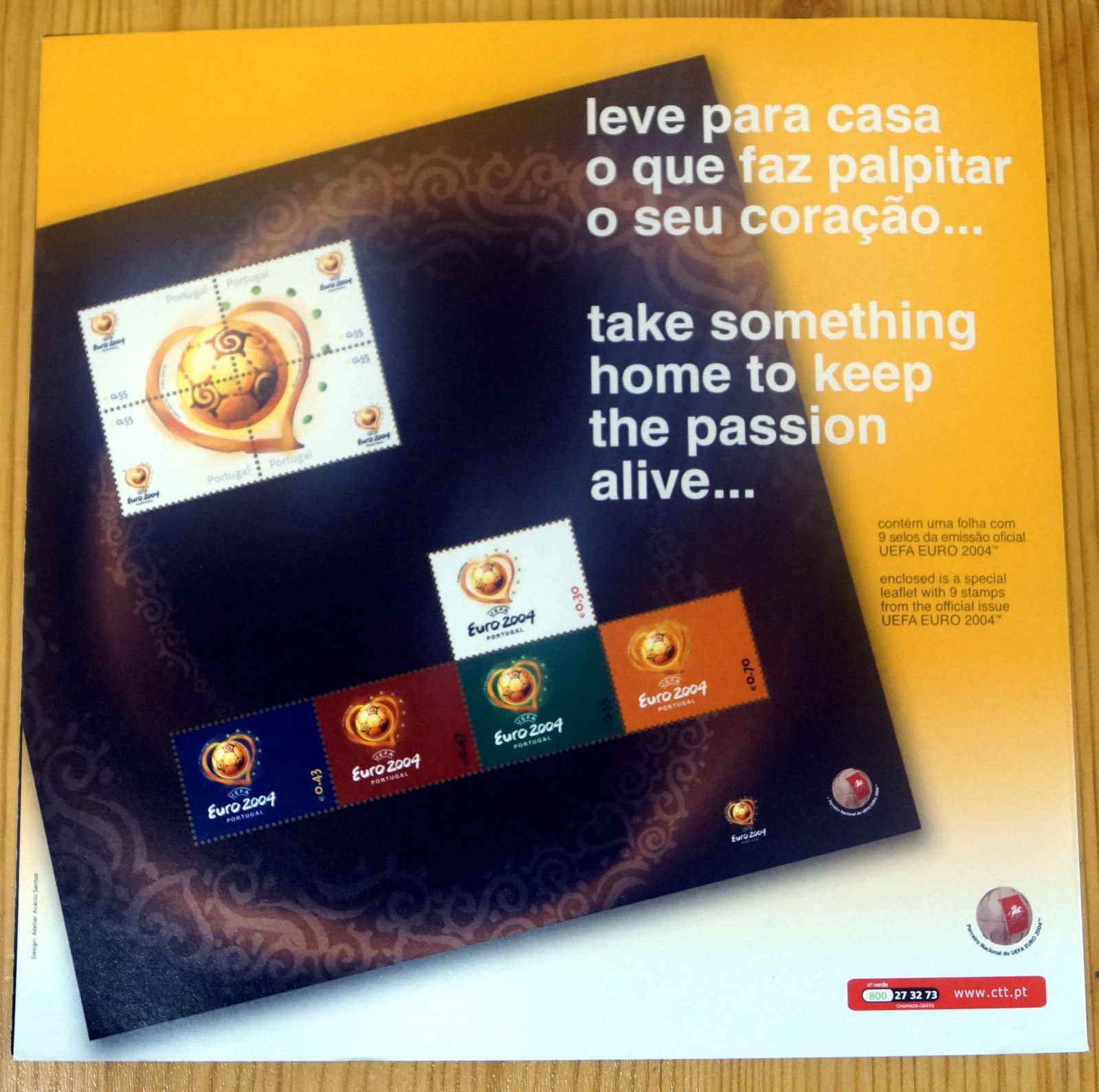 ME 1850,00: 100 x PORTUGAL FOLDER (MH) mit MiNr. 2686-2694: Fussball-EM 2004