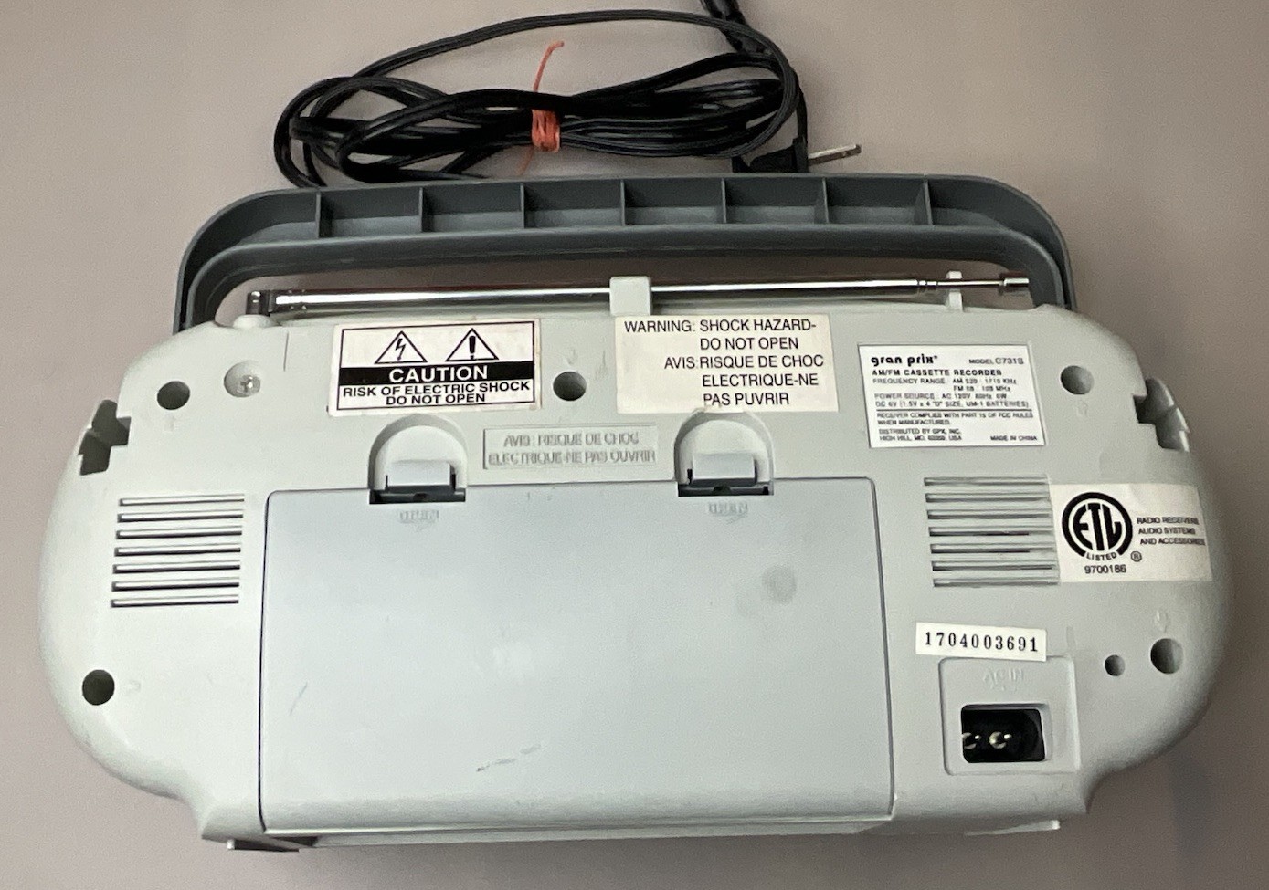 GPX AM/FM Radio Cassette Player Recorder Boombox AC/Battery Tested Worksn