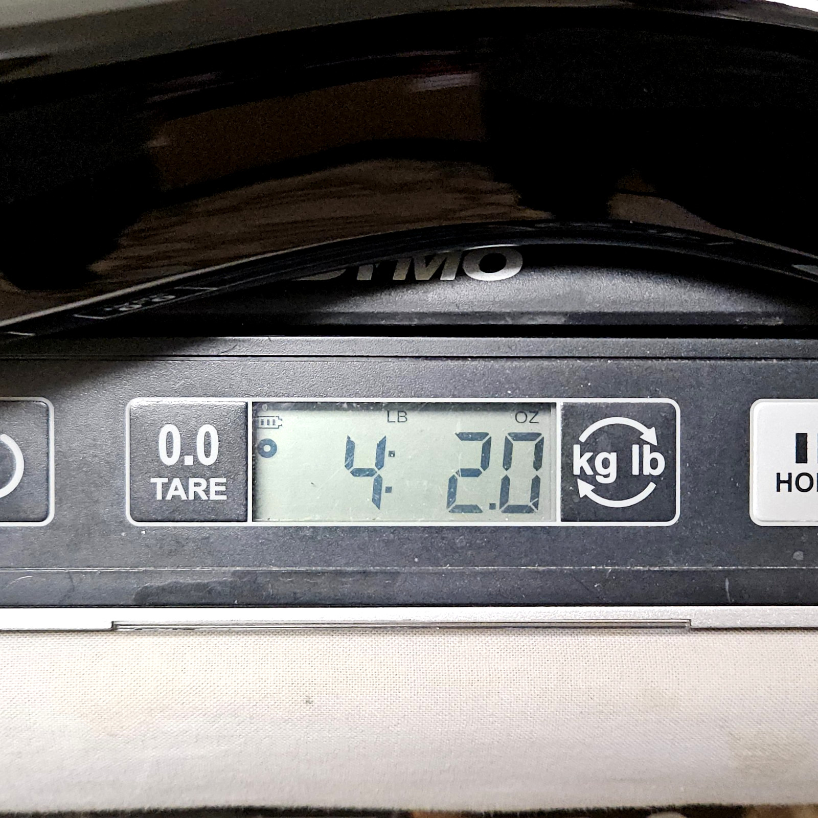 2016 Fender American Standard Strat Alder Body Gloss Black - USA Stratocaster