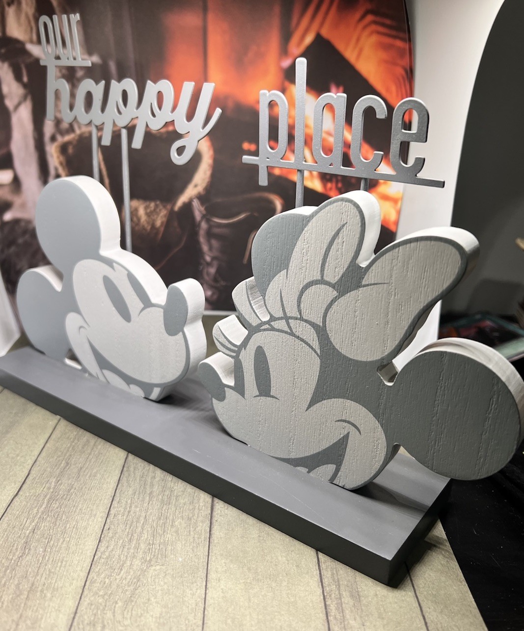 Disney World Our Happy Place Mickey Minnie Mouse Wood Metal Shelf Home Decor NEW