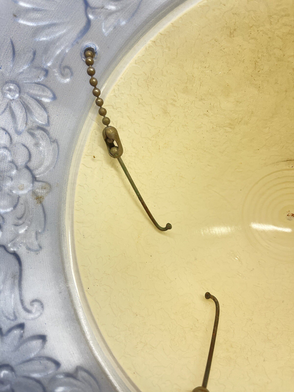 1940s Art Deco 9”Ivory Center Blue Embossed Flowers 3 chain fixture Globe Only