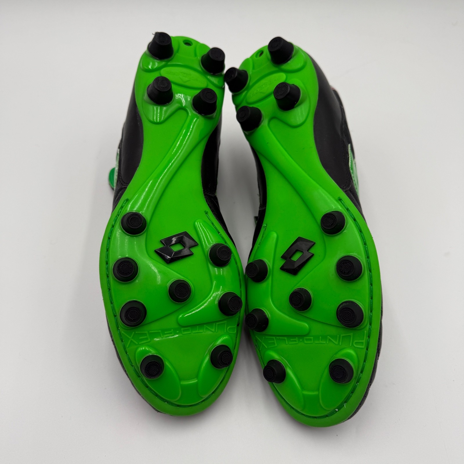 Lotto Stadio OG II FG Soccer Cleats Black Spring Green Men’s Size 8 NEW