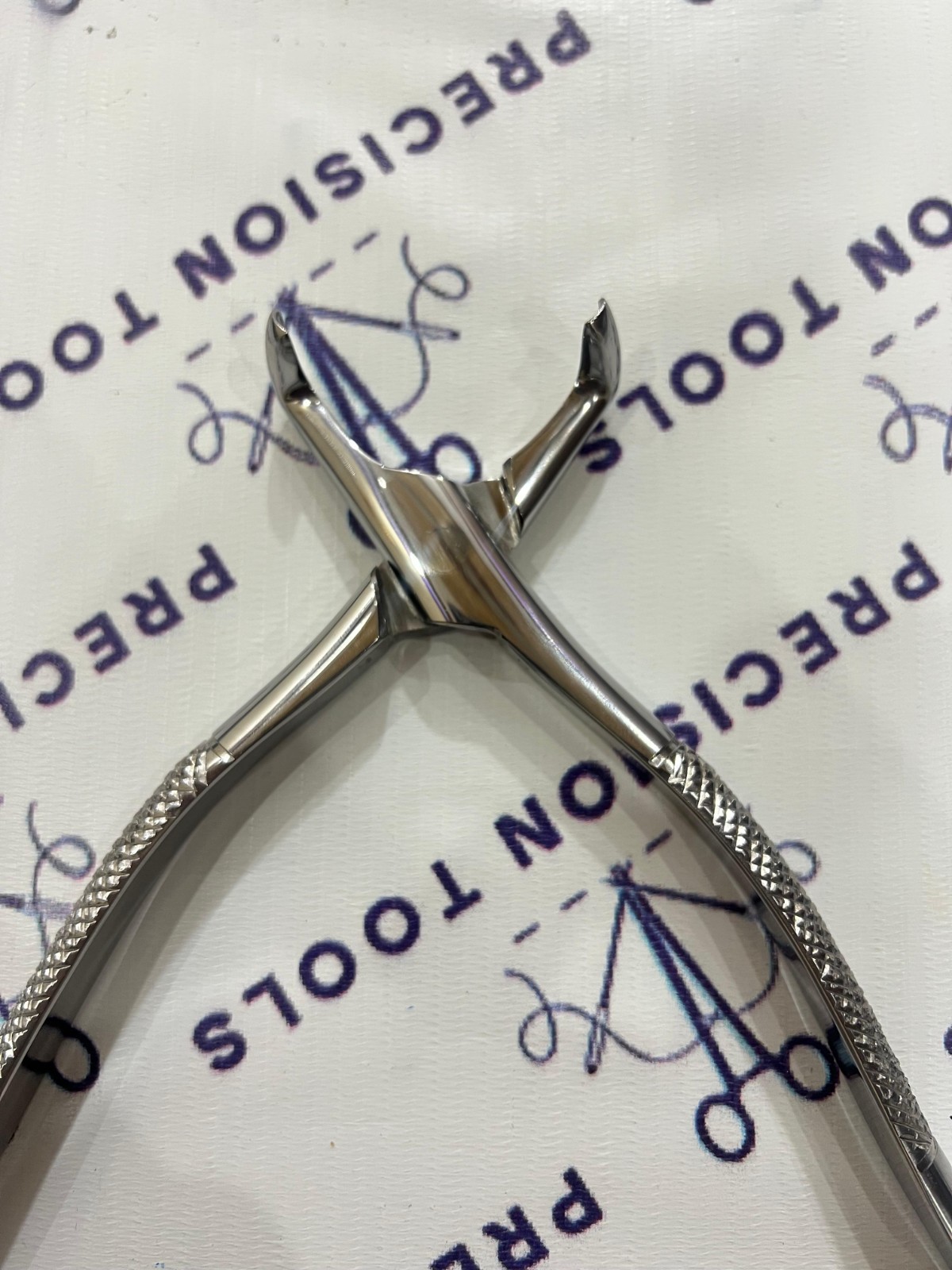 Hu-Friedy #222 Extraction Forceps, Lower Molar