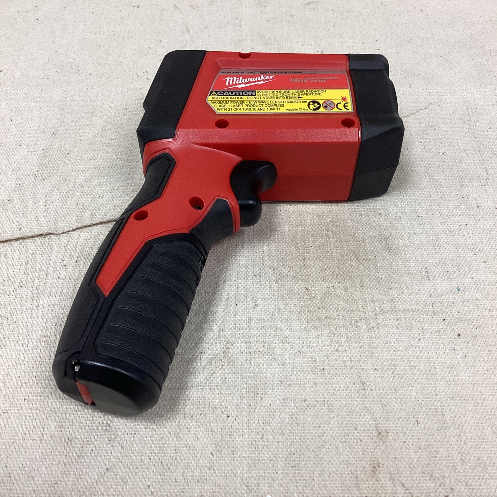 MILWAUKEE 2268-20NST Infrared Thermometer Avg/Difference/Max Temp/Min Temp