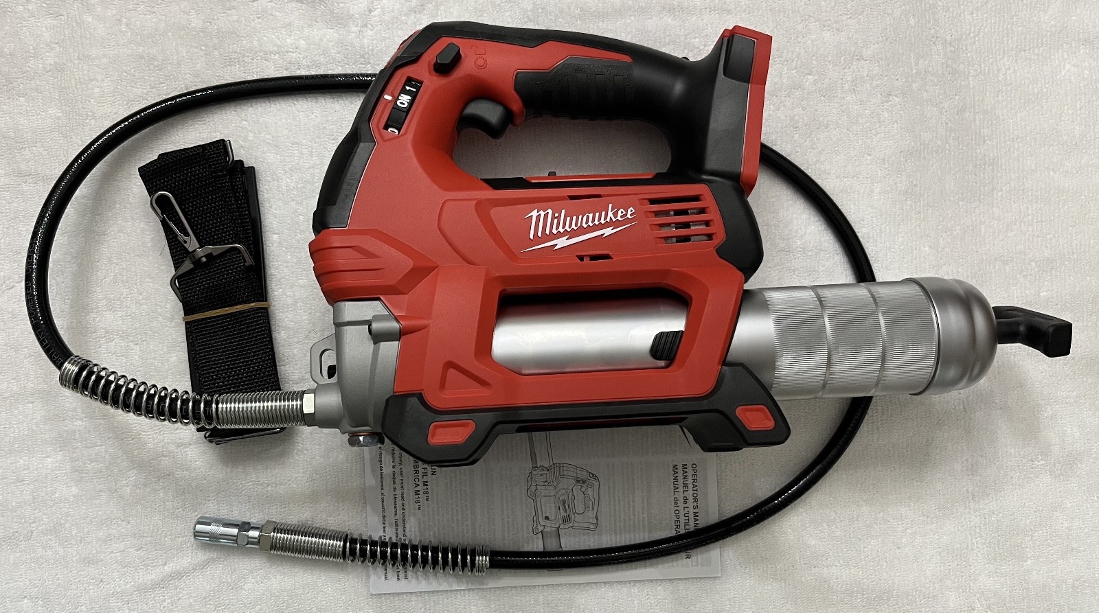 New Milwaukee 2646-20 M18 18V 18 Volt Li-ion Cordless Grease Gun Bare Tool