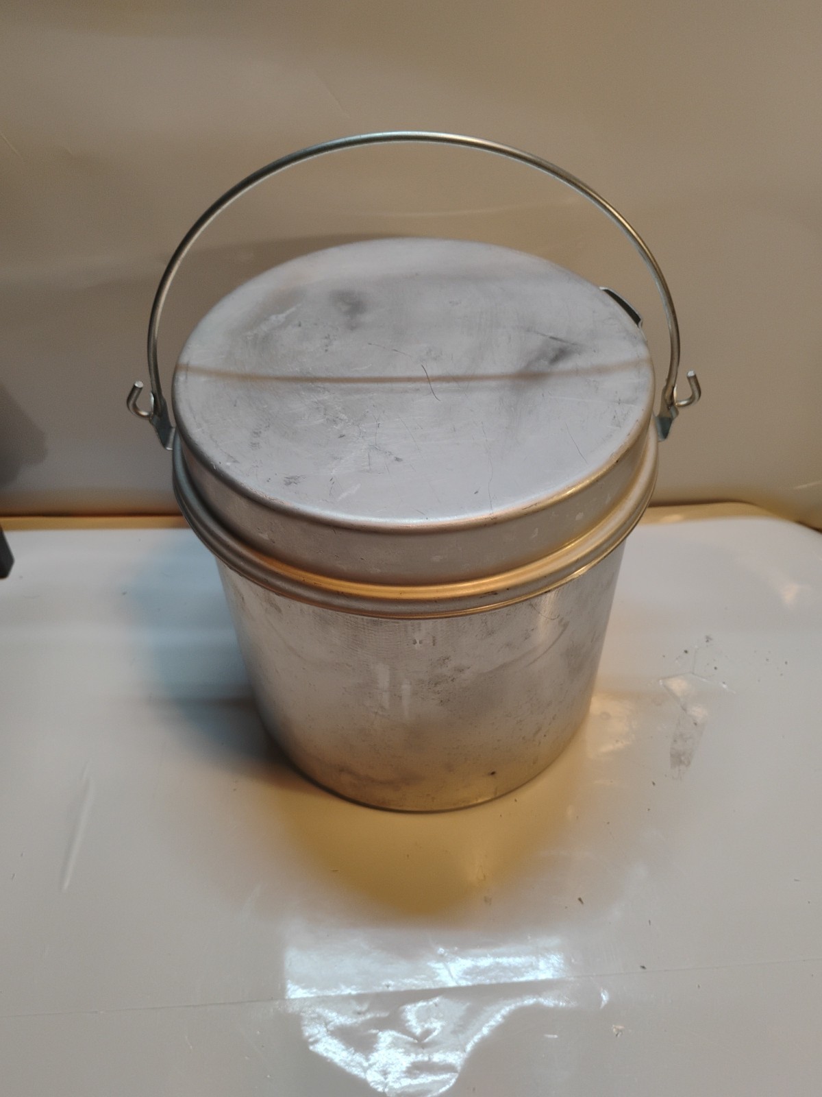 5 Piece Camping. Nesting Pot. Mess Kit Set. With Large Soup Pot READ DESCRIPTION