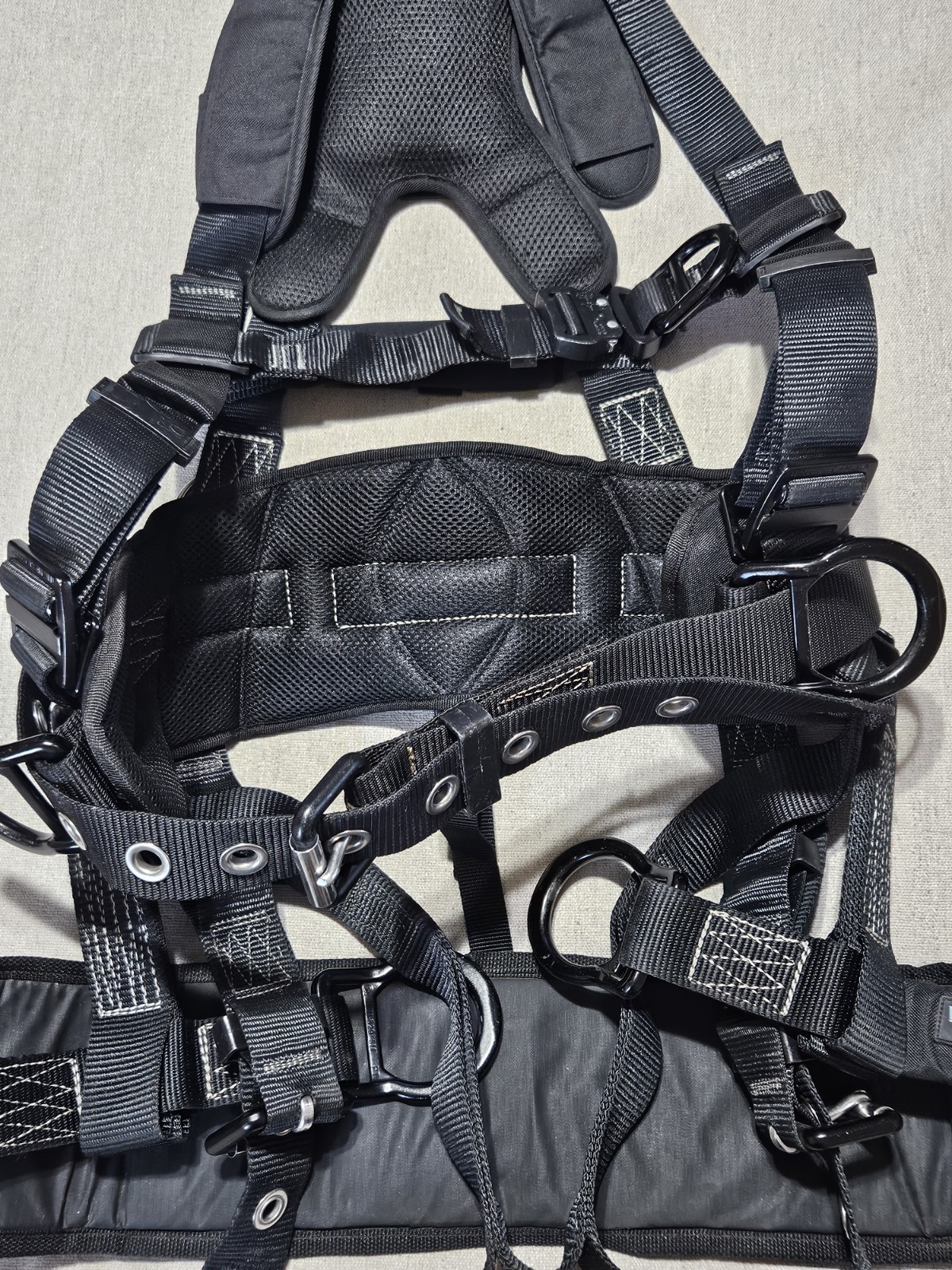 Westfall Pro 88022 88020 Ascend Tower Climbing Harness Medium Metal Seat Sling