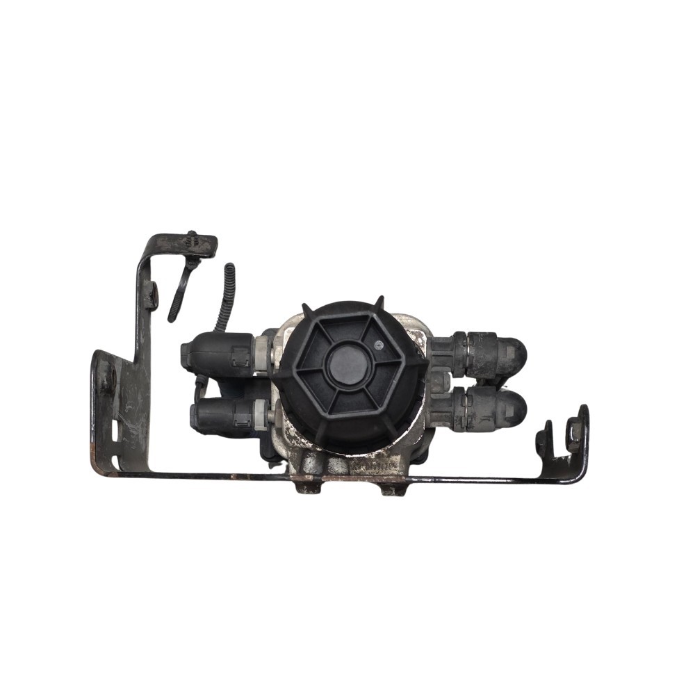 OEM DEF Pump EA0001408078 for Freightliner Cascadia 2019 | Genuine Truck Part