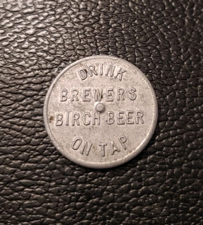 RARE Vintage Drink Brewers Birch Beer On Tap Spinner Token