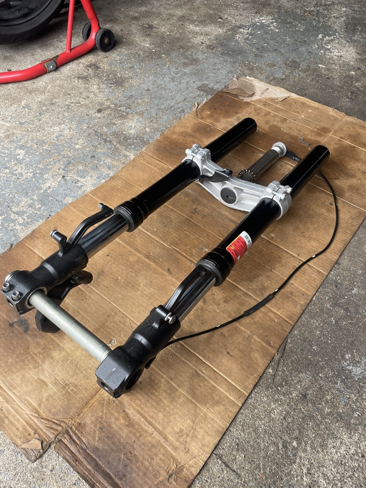 2023 19 - 25 KAWASAKI NINJA ZX636 ZX6R FRONT RIGHT LEFT SIDE FORKS TUBE LEGS OEM