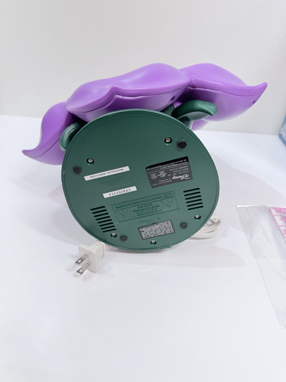 NEW OB 2009 Disney Fairies Tinker Bell & Friends Purple Flower CD Player Boombox